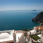 Casa Nilde 4* بوسيتانو