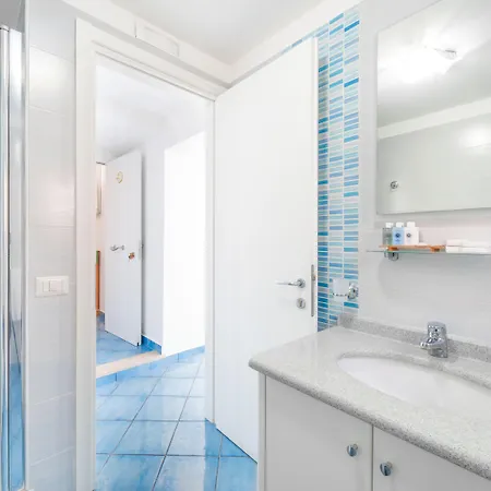 Casa Nilde Nocleg ze śniadaniem 4*