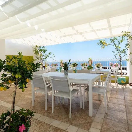 Alojamento de Acomodação e Pequeno-almoço Casa Nilde Positano